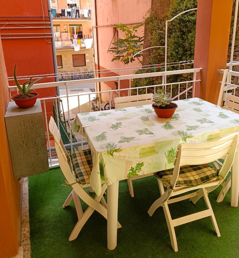 Classic Monterossino Apartment In Old Town Monterosso al Mare Esterno foto