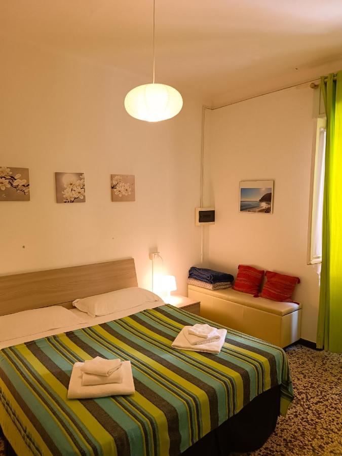 Classic Monterossino Apartment In Old Town Monterosso al Mare Esterno foto